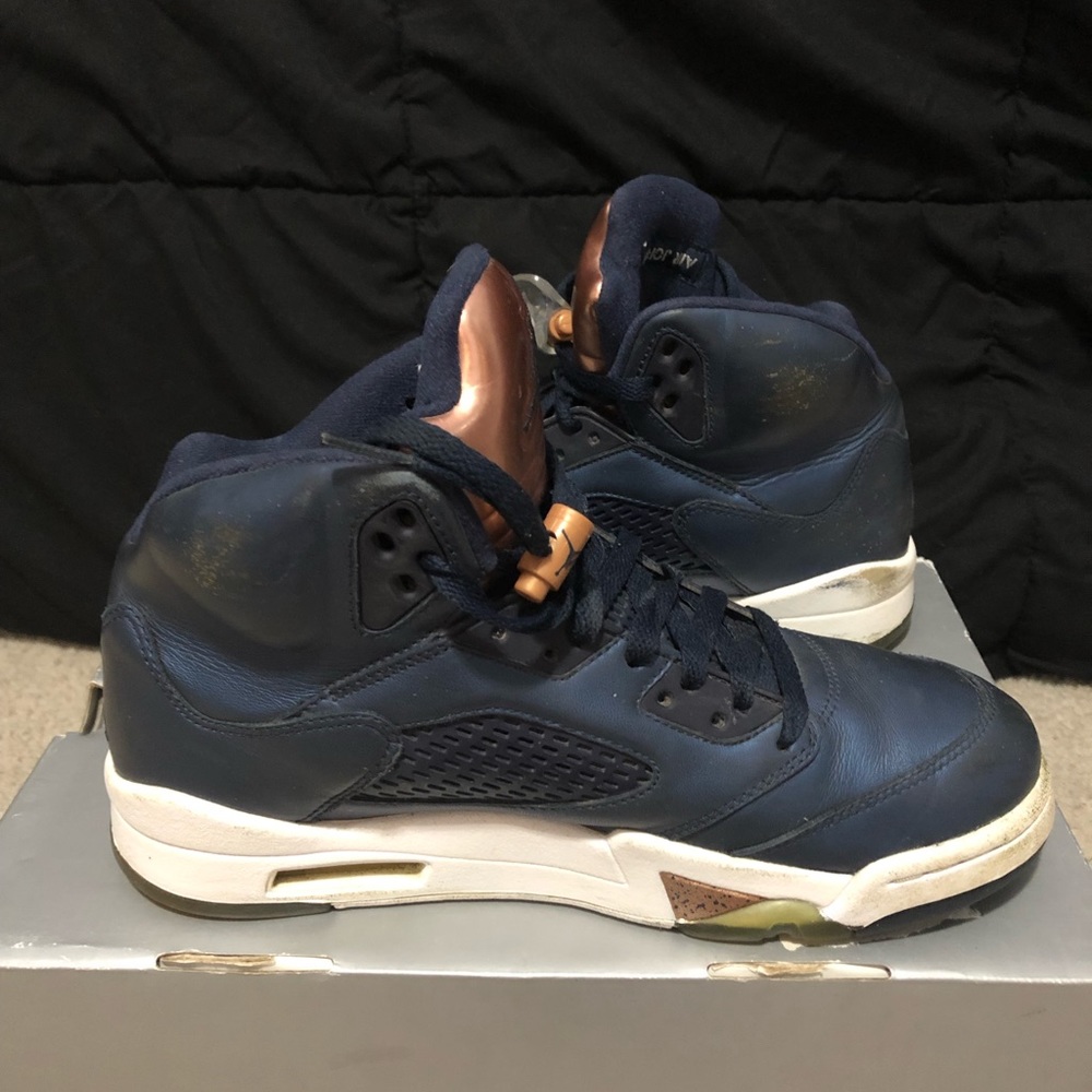 Air Jordan 5 - Picture 4 of 8